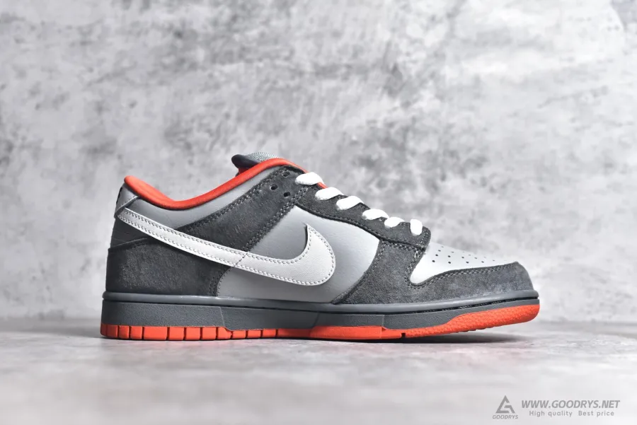 Jeff Staple X Dunk Low Pro Sb Pigeon