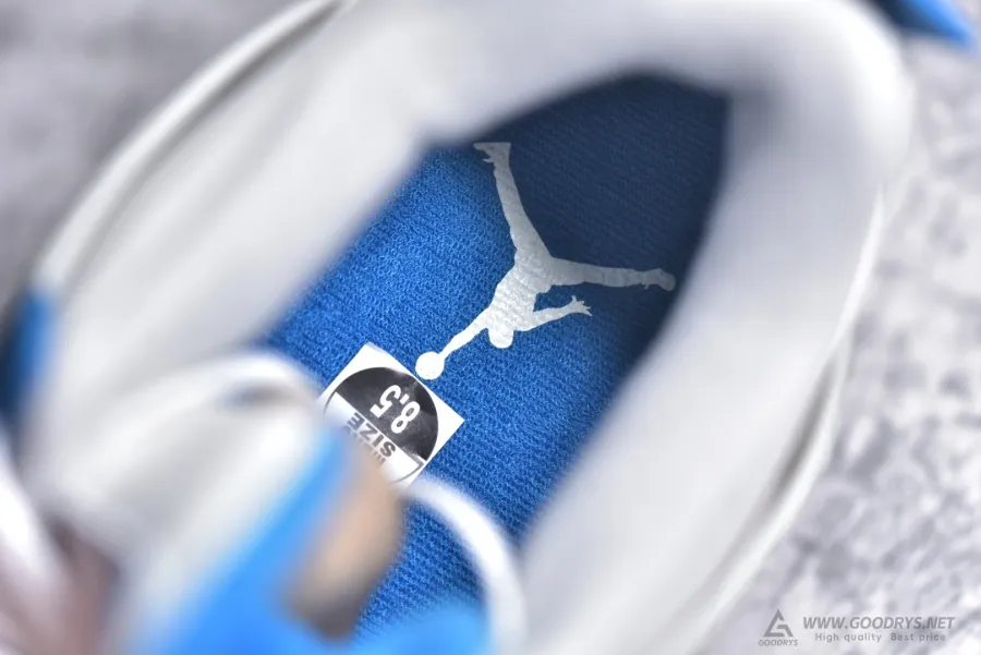 Jordan 4 Retro Military Blue