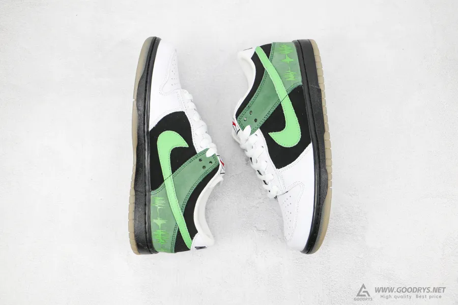 Dunks Low C&K