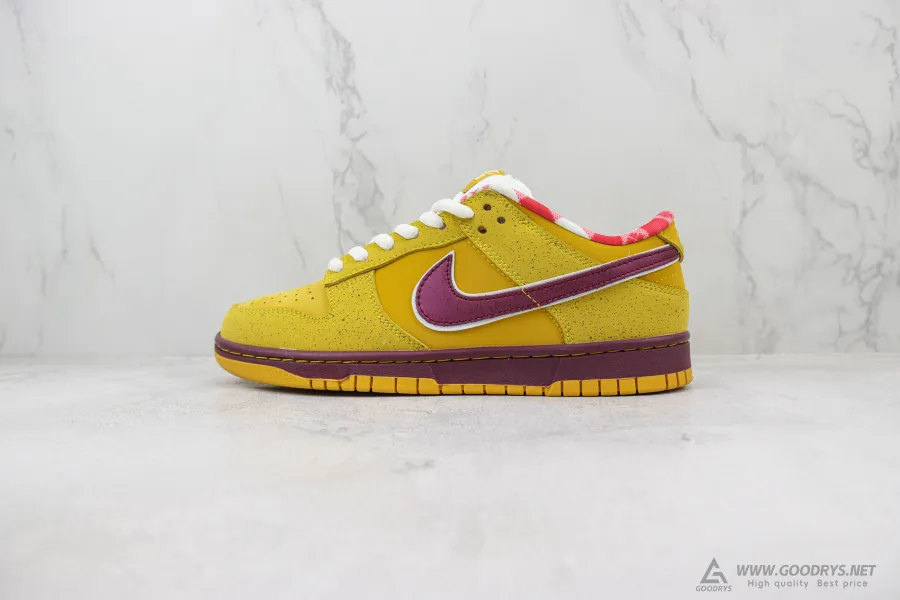 Nike Dunk Low Yellow Lobster