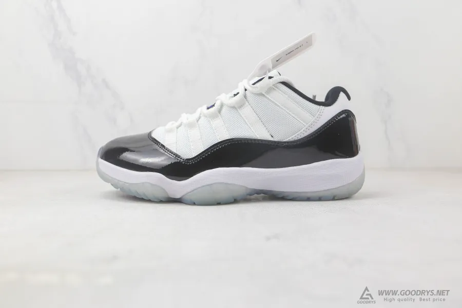 Jordan 11 Retro Low Concord 