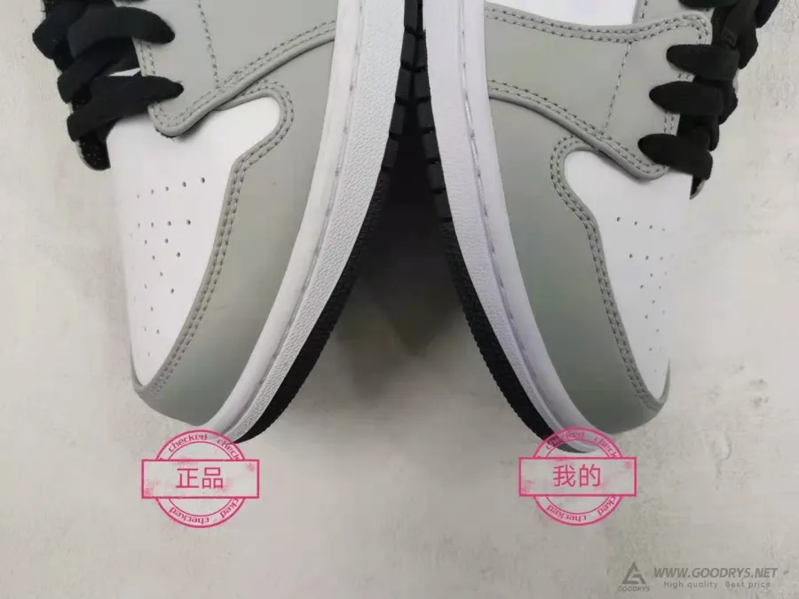 Jordan 1 Light Smoke Grey  Low