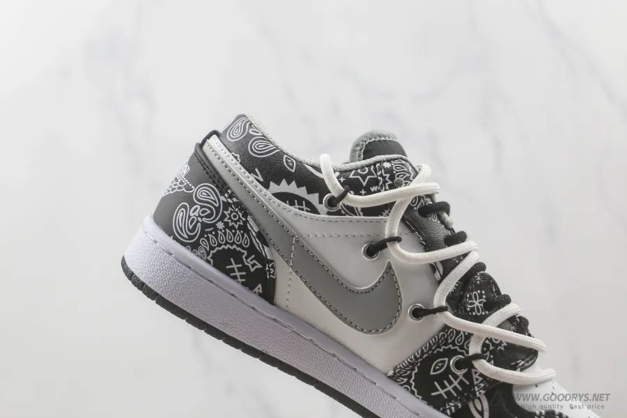 Jordan 1 Black White Particle Grey Low