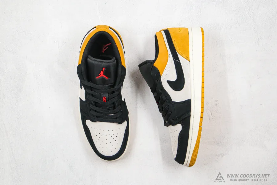 Air Jordan 1 Low University Gold