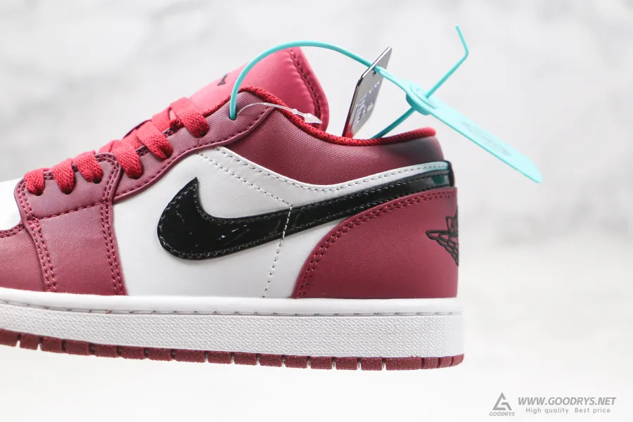 Air Jordan 1 Low Noble Red