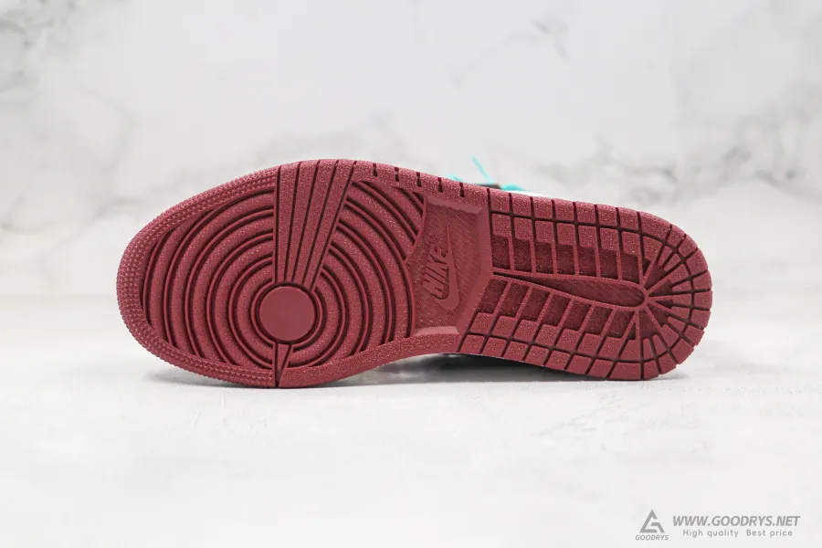 Air Jordan 1 Low Noble Red