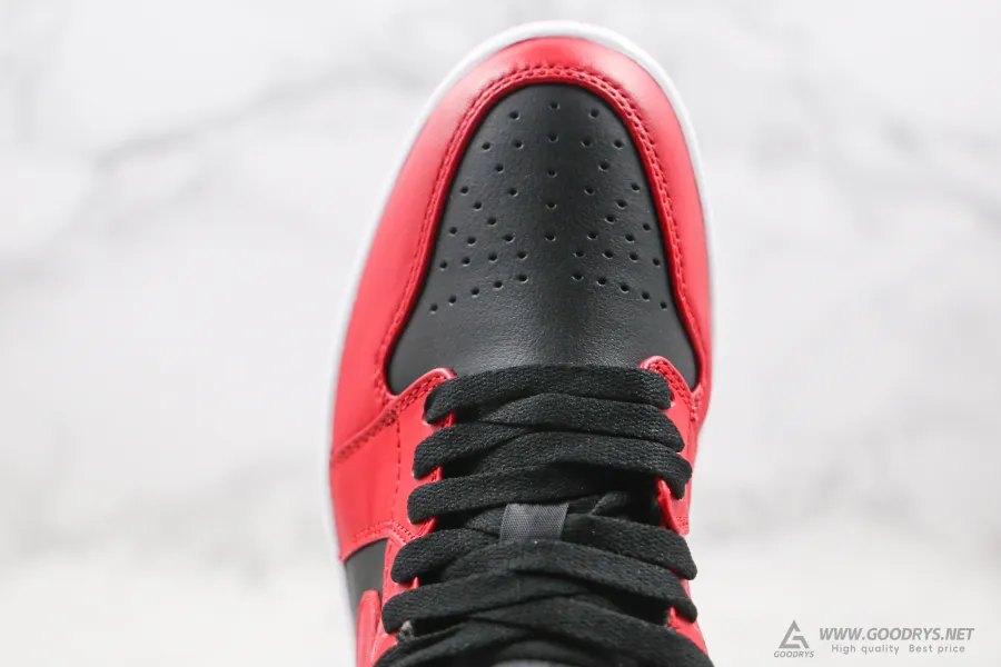 Jordan 1 Reverse Bred  Low