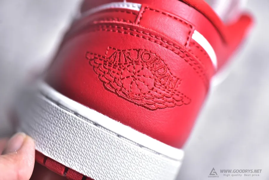 Air Jordan 1 Low Gs Gym Red