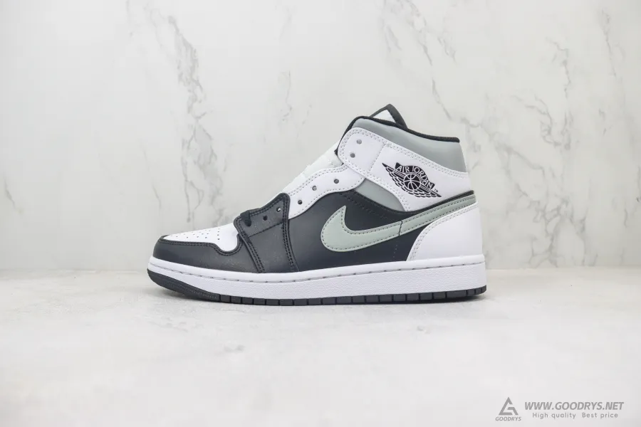 Airjordan 1 Mid White Shadow 