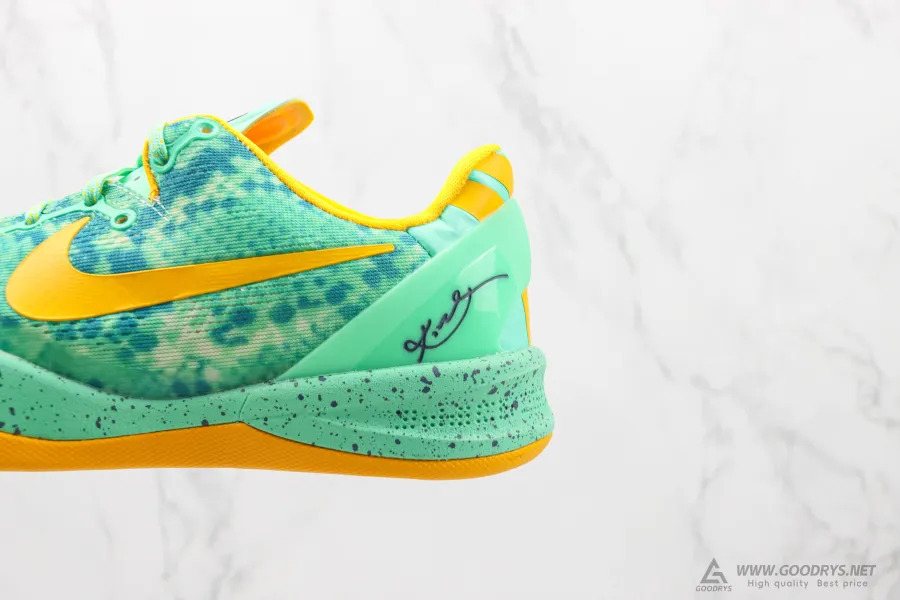 Kobe 8 Green Glow 