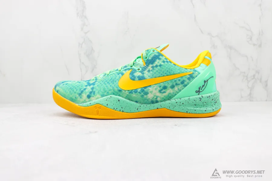 Kobe 8 Green Glow 