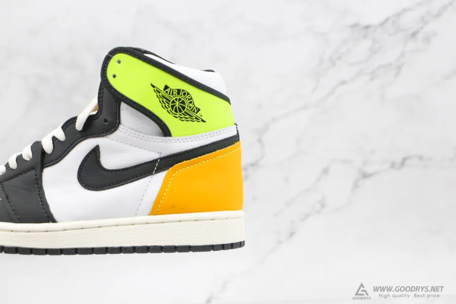 Air Jordan 1 High Og Volt Gold