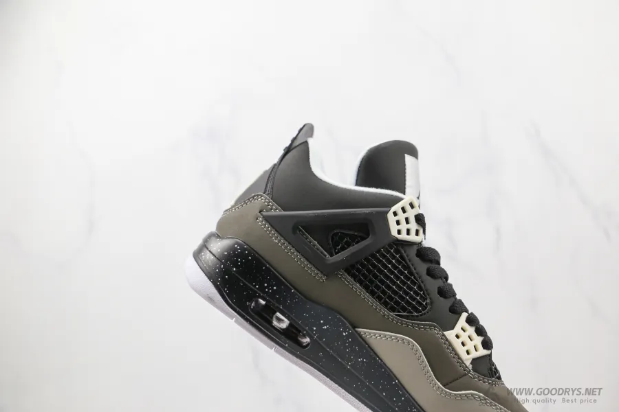 Air Jordan 4 Retro Fear