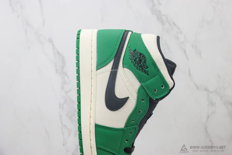 Airjordan 1 Mid Se Pine Green 