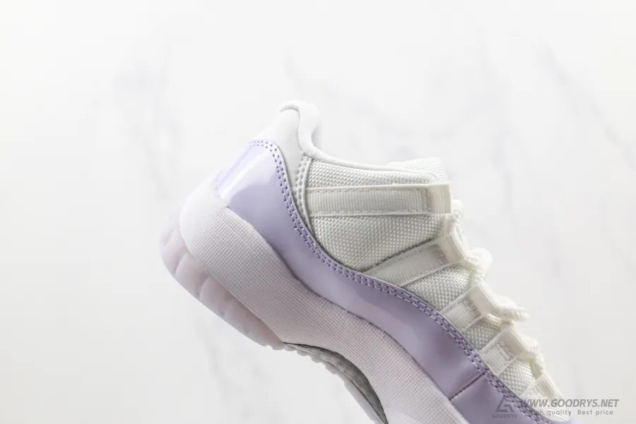 Jordan 11 Low Pure Violet 