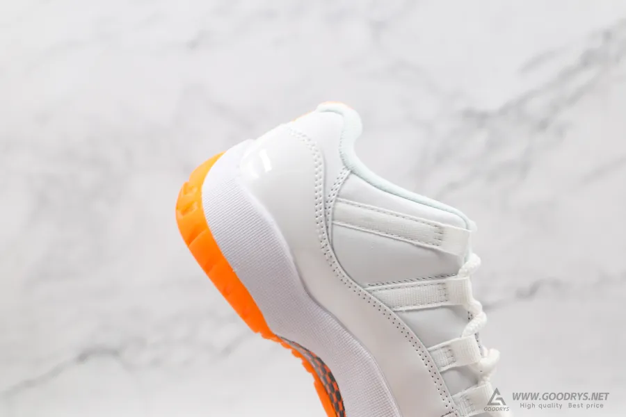 Air Jordan 11 Low Wmns Citrus