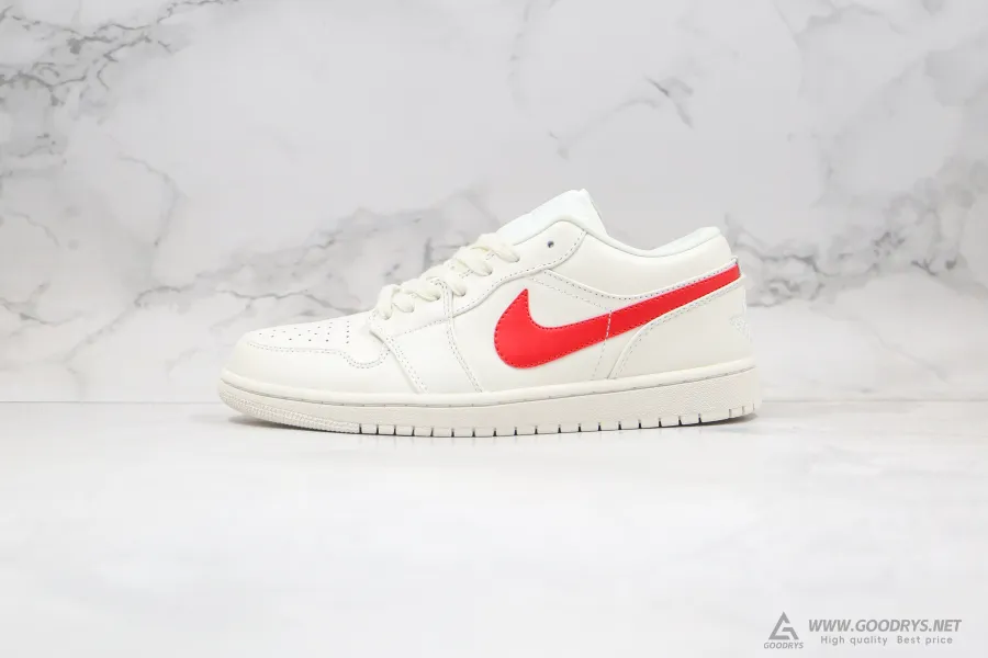 Wmns Air Jordan 1 Low University Red 