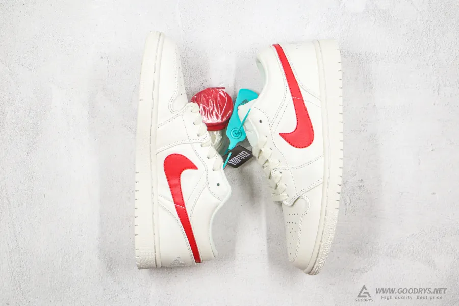 Wmns Air Jordan 1 Low University Red 