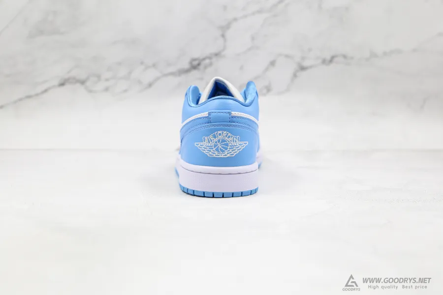 Air Jordan 1 Low Unc  Wmns