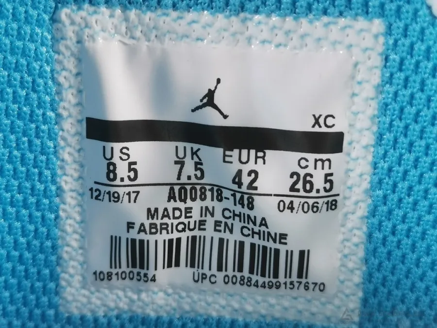 Off-White Jordan 1 Retro High Unc