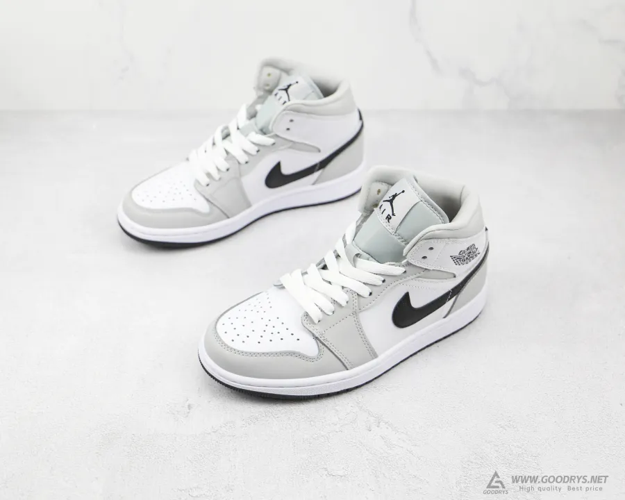 Air Jordan 1 Light Smoke Grey Mid