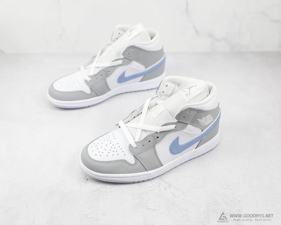 Airjordan 1 Wolf Grey/Aluminum  Mid