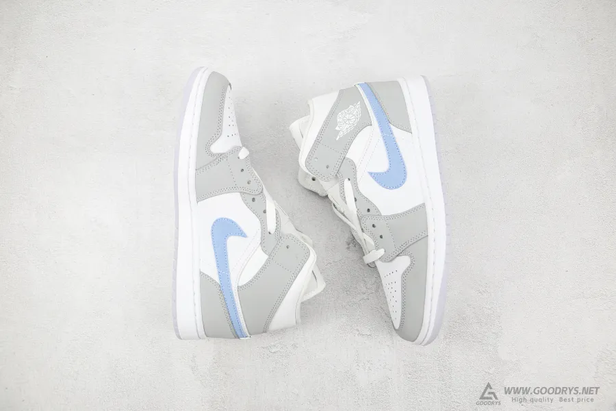 Airjordan 1 Wolf Grey/Aluminum  Mid