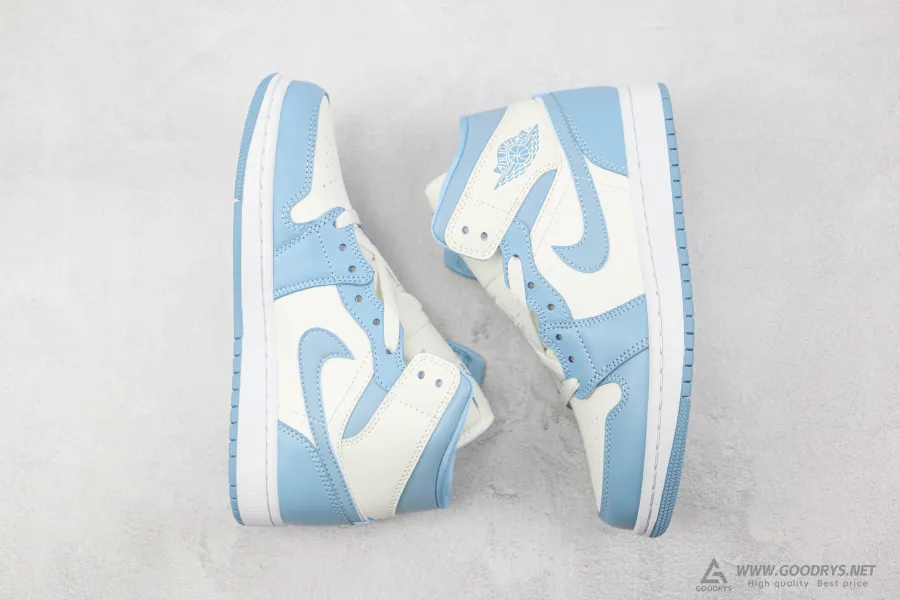 Wmns Air Jordan 1 Mid University Blue 