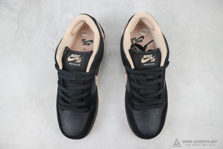 Dunk Low Sb Black Coral 