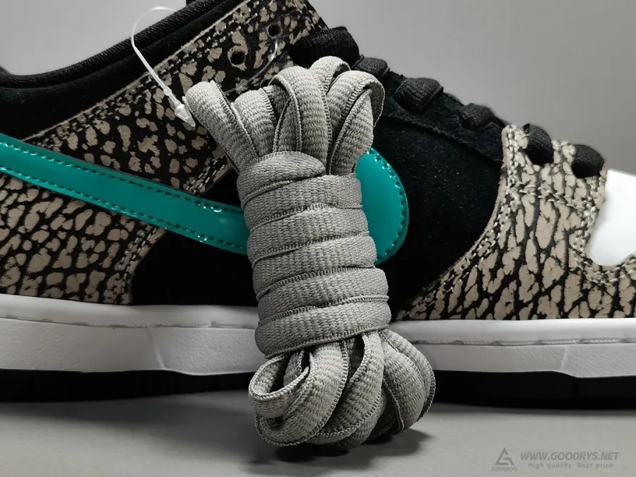 Dunk Low Pro Sb Atmos Elephant