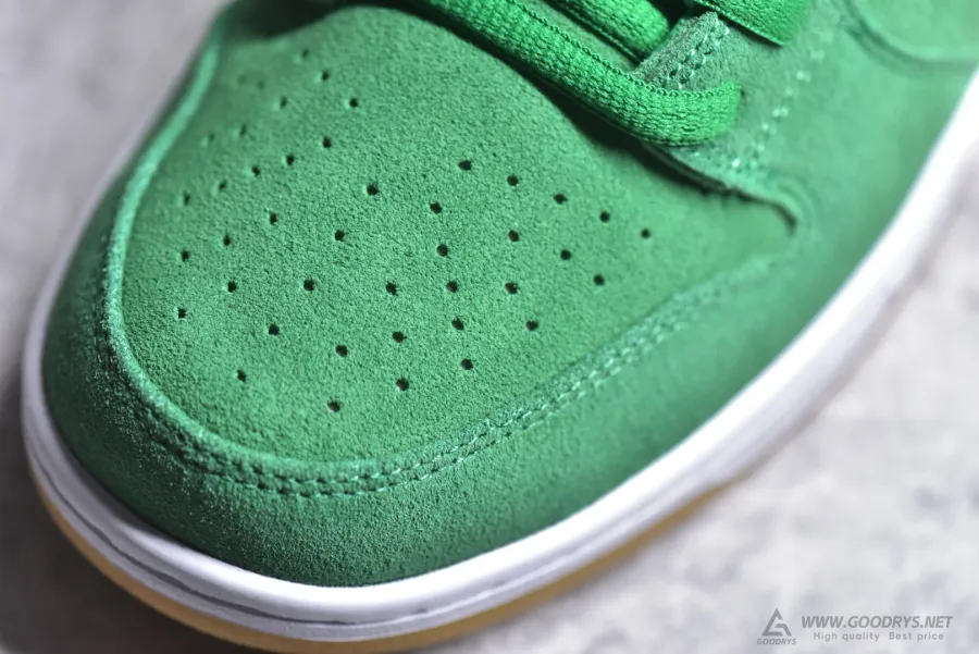 Dunk Low  St. Patrick’s Day