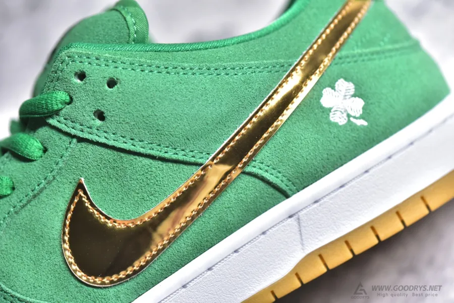 Dunk Low  St. Patrick’s Day