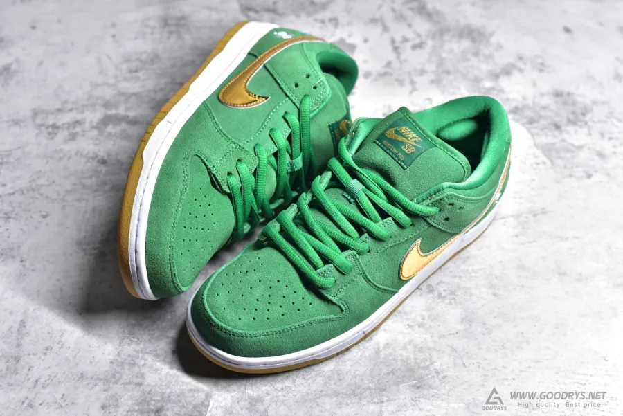 Dunk Low  St. Patrick’s Day