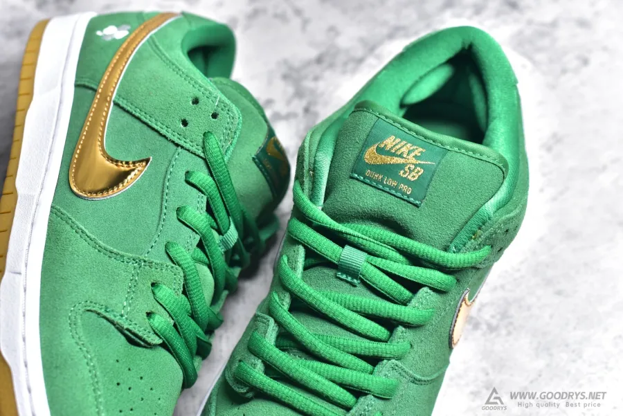 Dunk Low  St. Patrick’s Day