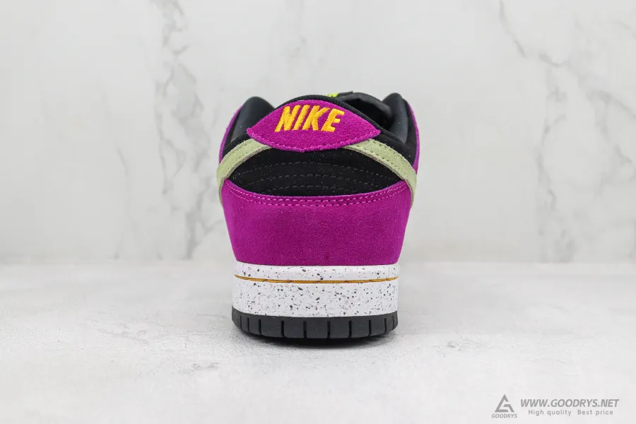 Sb Dunk Low Red Plum