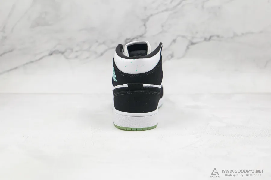 Air Jordan 1 Panda 