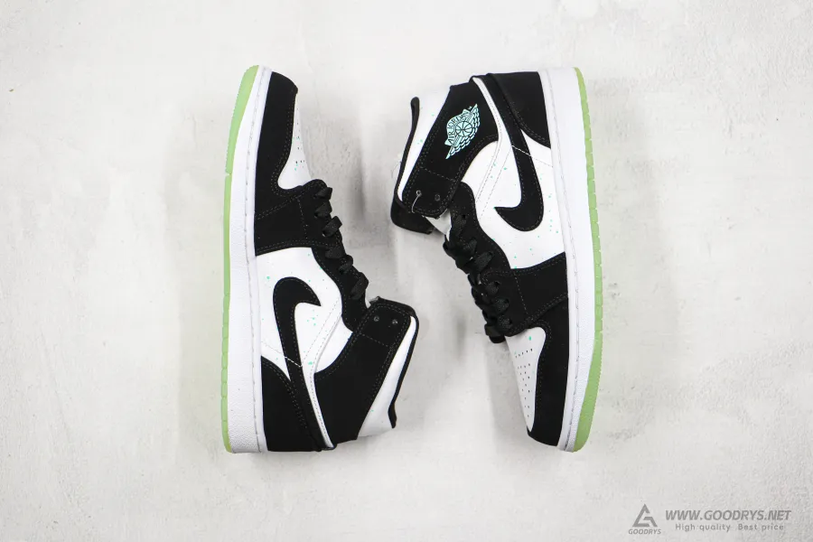 Air Jordan 1 Panda 