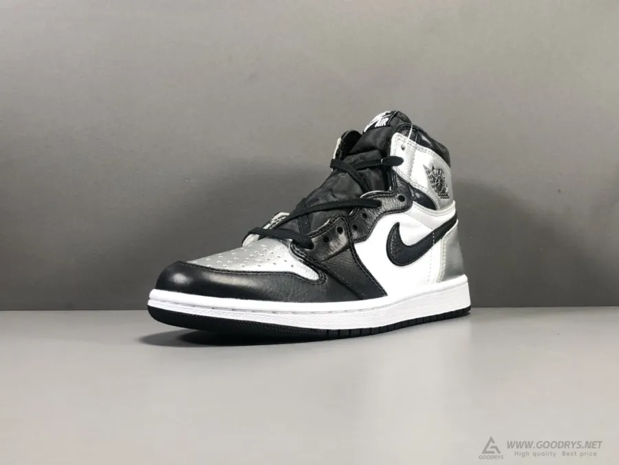 Air Jordan 1 High Og Wmns Silver Toe