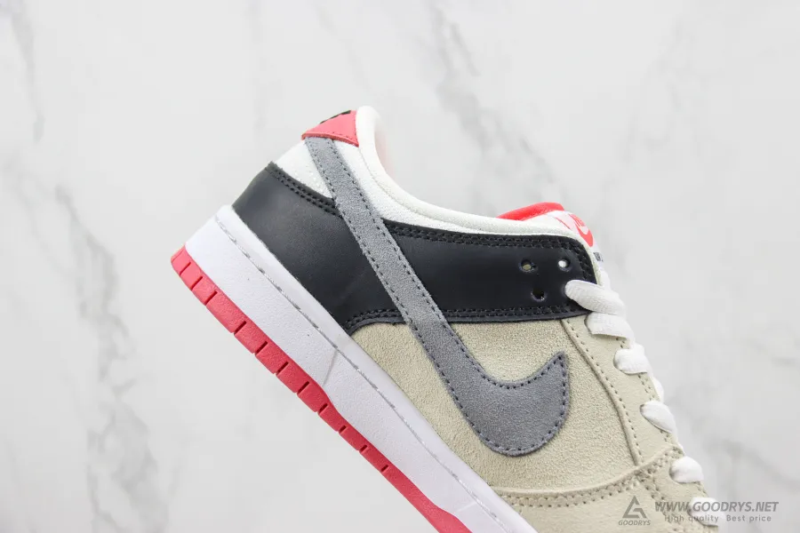 Sb Dunk Low Infrared