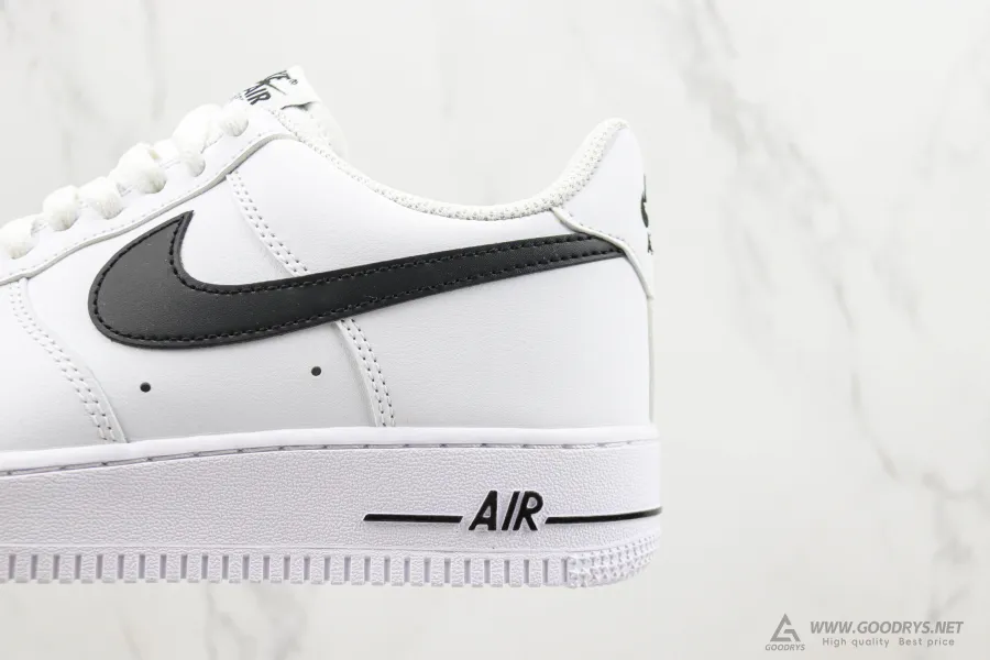 Nike Air Force 1‘07 White Black