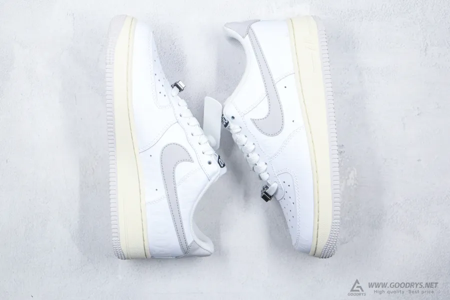 Nike Air Force 1 ’07 Low 1-800