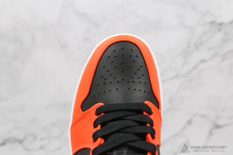 Air Jordan 1 Low Se Black Turf Orange 