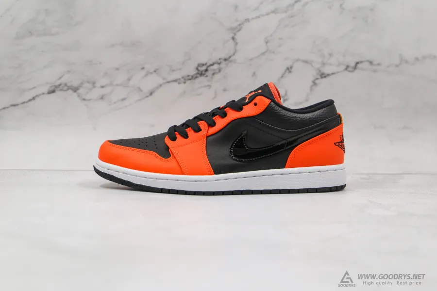 Air Jordan 1 Low Se Black Turf Orange 