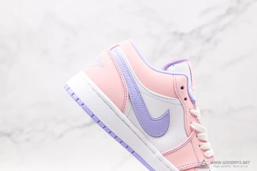 Air Jordan 1 Low Se Arctic Punch