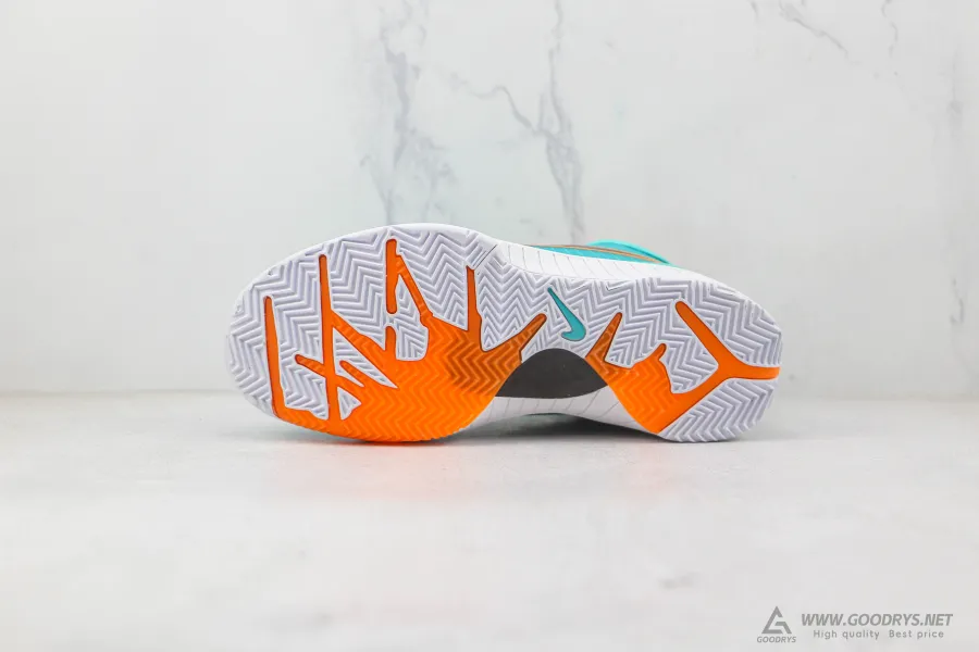 Undefeated X Kobe 4 Protro Hyper Jade 