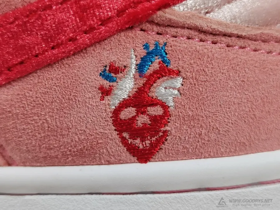 Strangelove X Dunk Low Sb Valentine'S Day