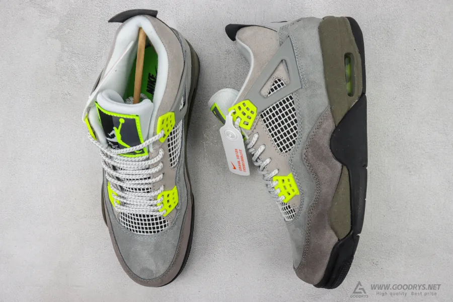 Air Jordan 4 SE Neon