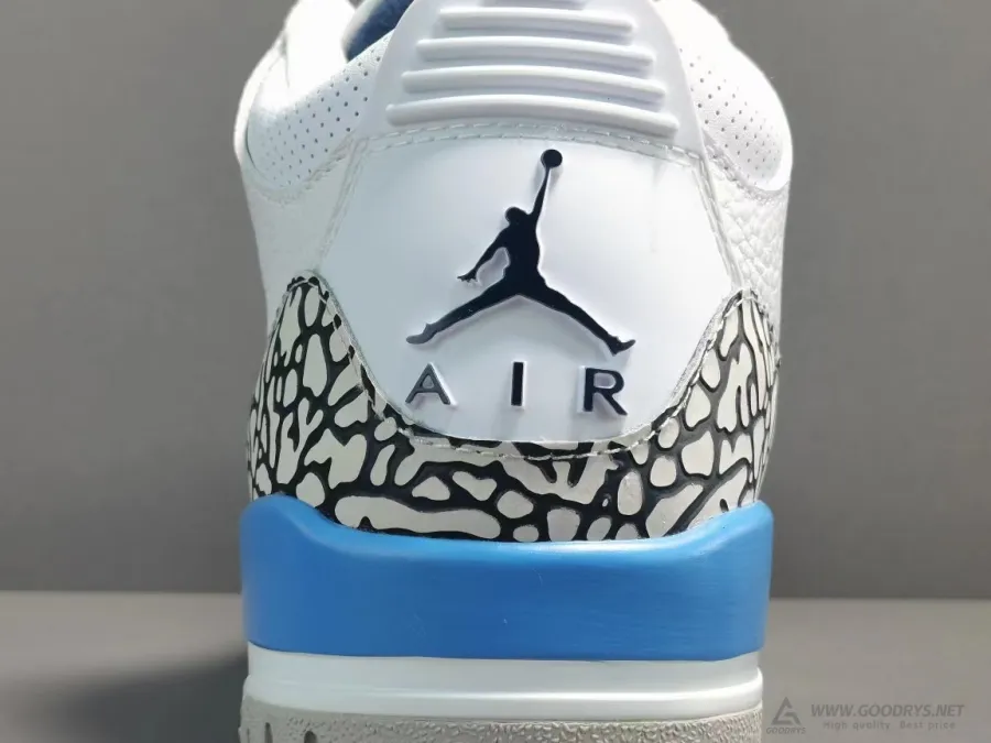 Air Jordan 3 Unc