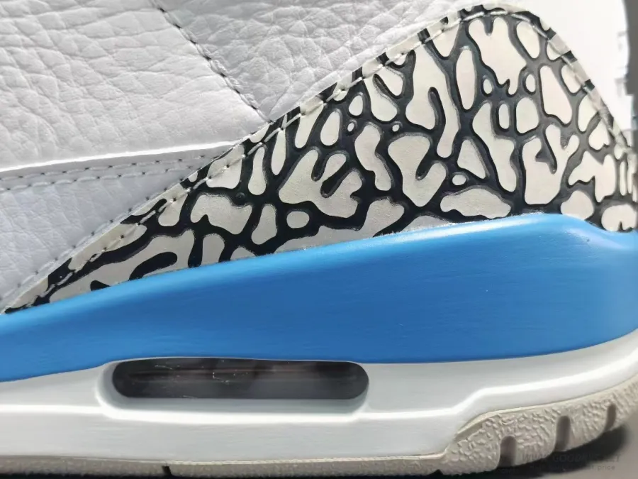 Air Jordan 3 Unc