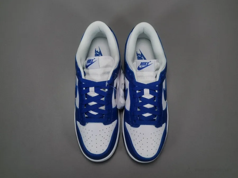 Dunk Low Kentucky